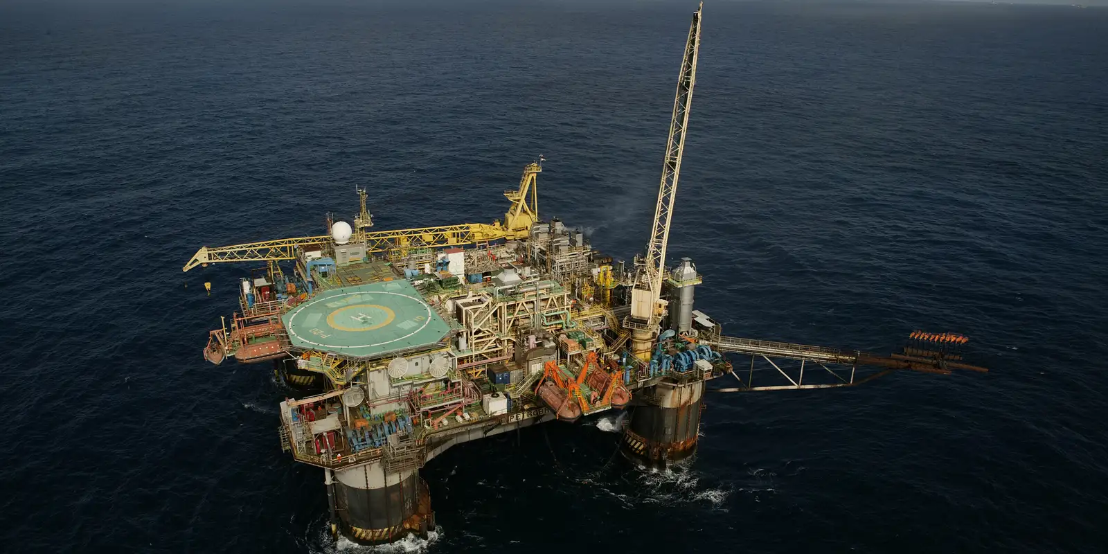 Petrobras retoma 100% da produção em duas áreas da Bacia de Campos
