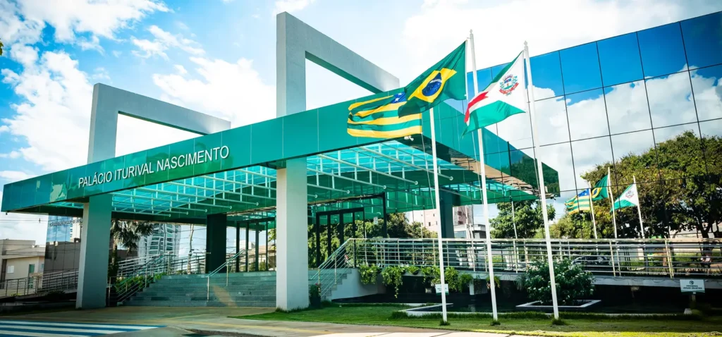 Concurso da Câmara de Rio Verde abre 68 vagas com salários de até R$ 7,2 mil