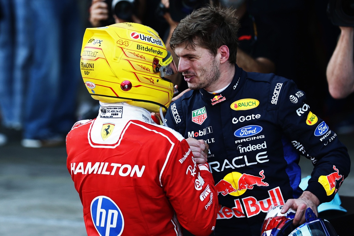 Hamilton: 'Permanência de Verstappen na Red Bull é boa para F1'