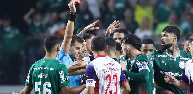 Conmebol suspende Andreas, que perde jogo de ida entre Palmeiras e LDU